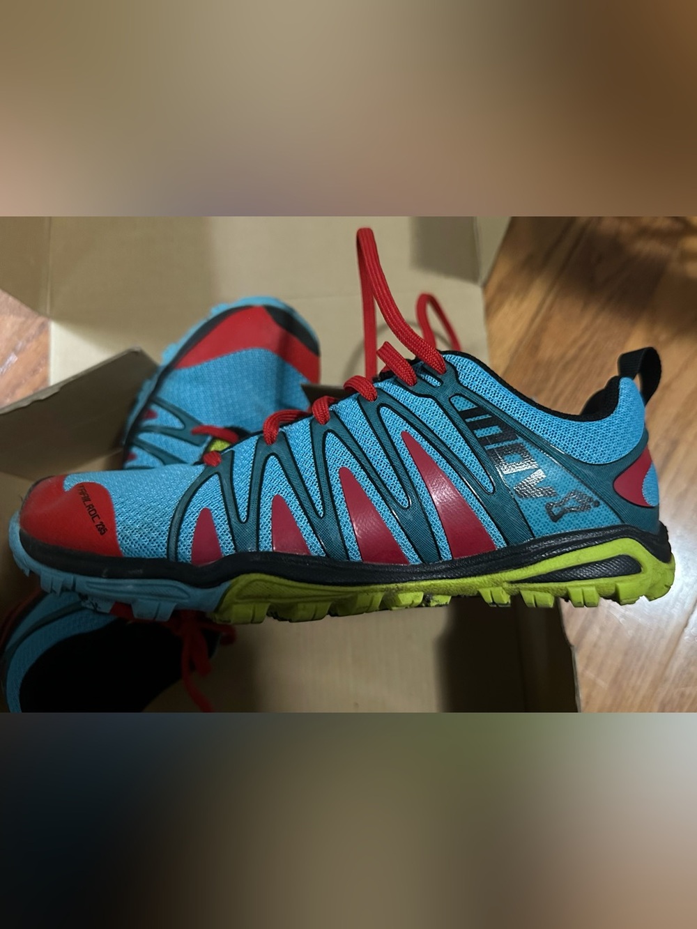 Inov8 Trail sneakers
